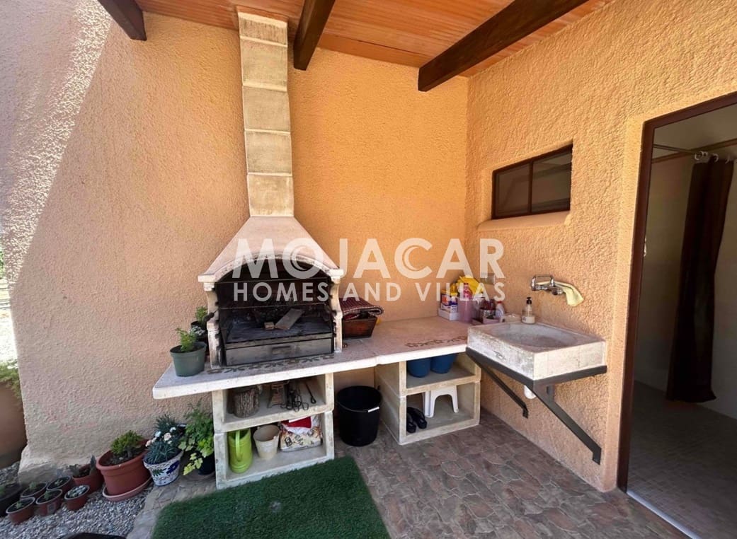 3 soveværelse Villa til salg i Mojacar med swimmingpool garage - € 398.000 (Ref: 9972229)