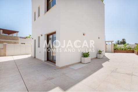 3 bedroom Villa for sale in Vera with pool garage - € 459,000 (Ref: 9972780)