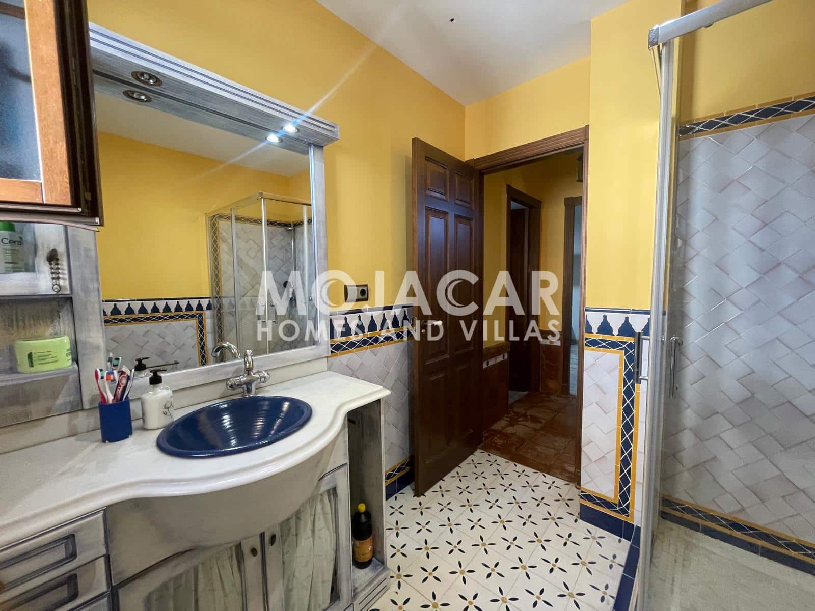 5 slaapkamer Villa te koop in Turre met garage - € 370.000 (Ref: 9973763)