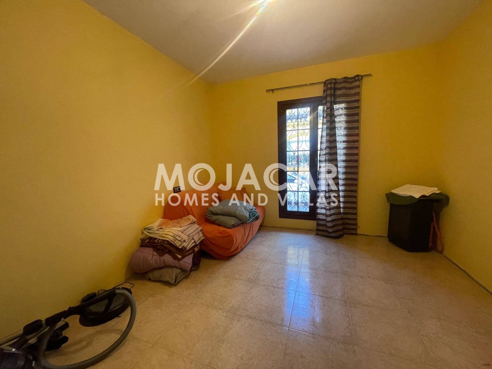 5 slaapkamer Villa te koop in Turre met garage - € 370.000 (Ref: 9973763)