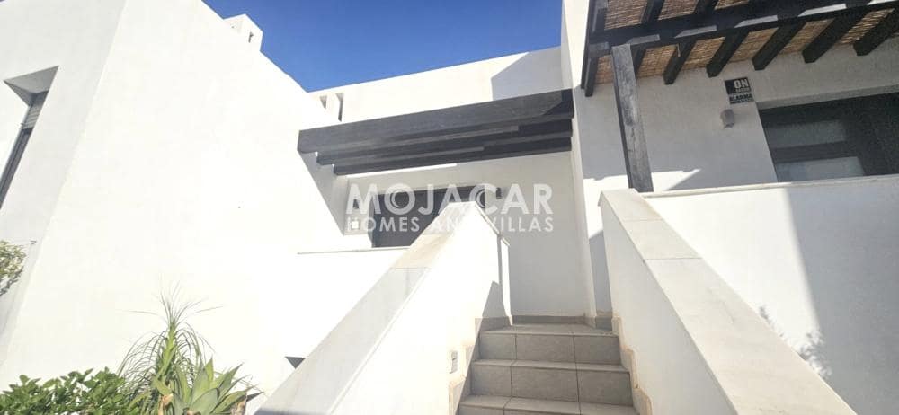 2 Zimmer Strandapartment zu verkaufen in Mojacar mit Pool Garage - 325.000 € (Ref: 9973788)