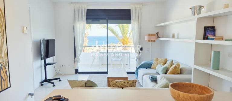 2 Zimmer Strandapartment zu verkaufen in Mojacar mit Pool Garage - 325.000 € (Ref: 9973788)