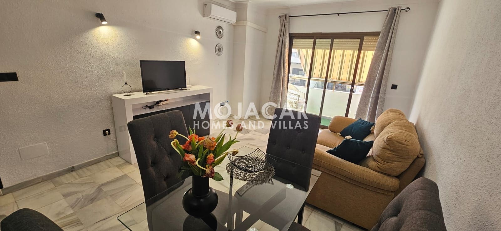 2 soverom Strandleiligheter til salgs i Garrucha med garasje - € 187 000 (Ref: 9973793)