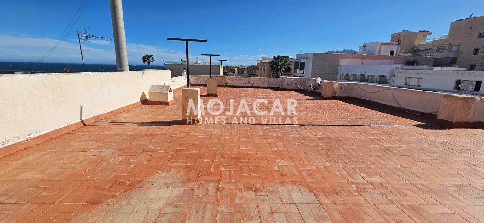 2 soverom Strandleiligheter til salgs i Garrucha med garasje - € 187 000 (Ref: 9973793)