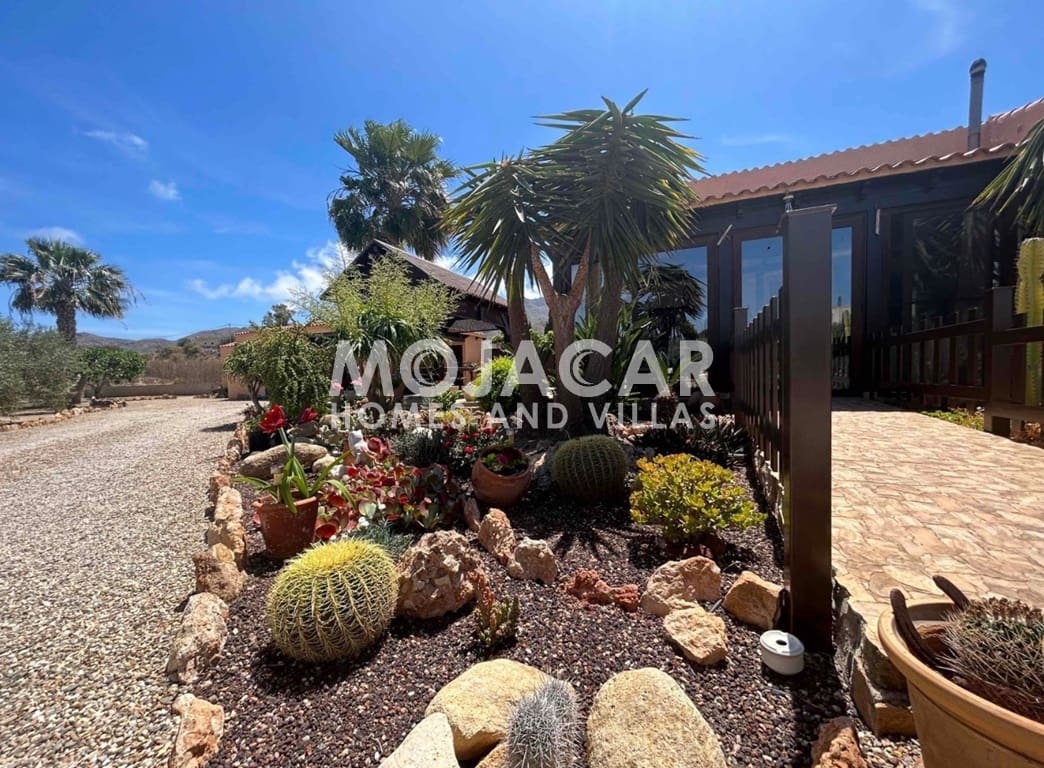 3 soverom Finca/Herregård til salgs i Mojacar med svømmebasseng garasje - € 398 000 (Ref: 9973824)