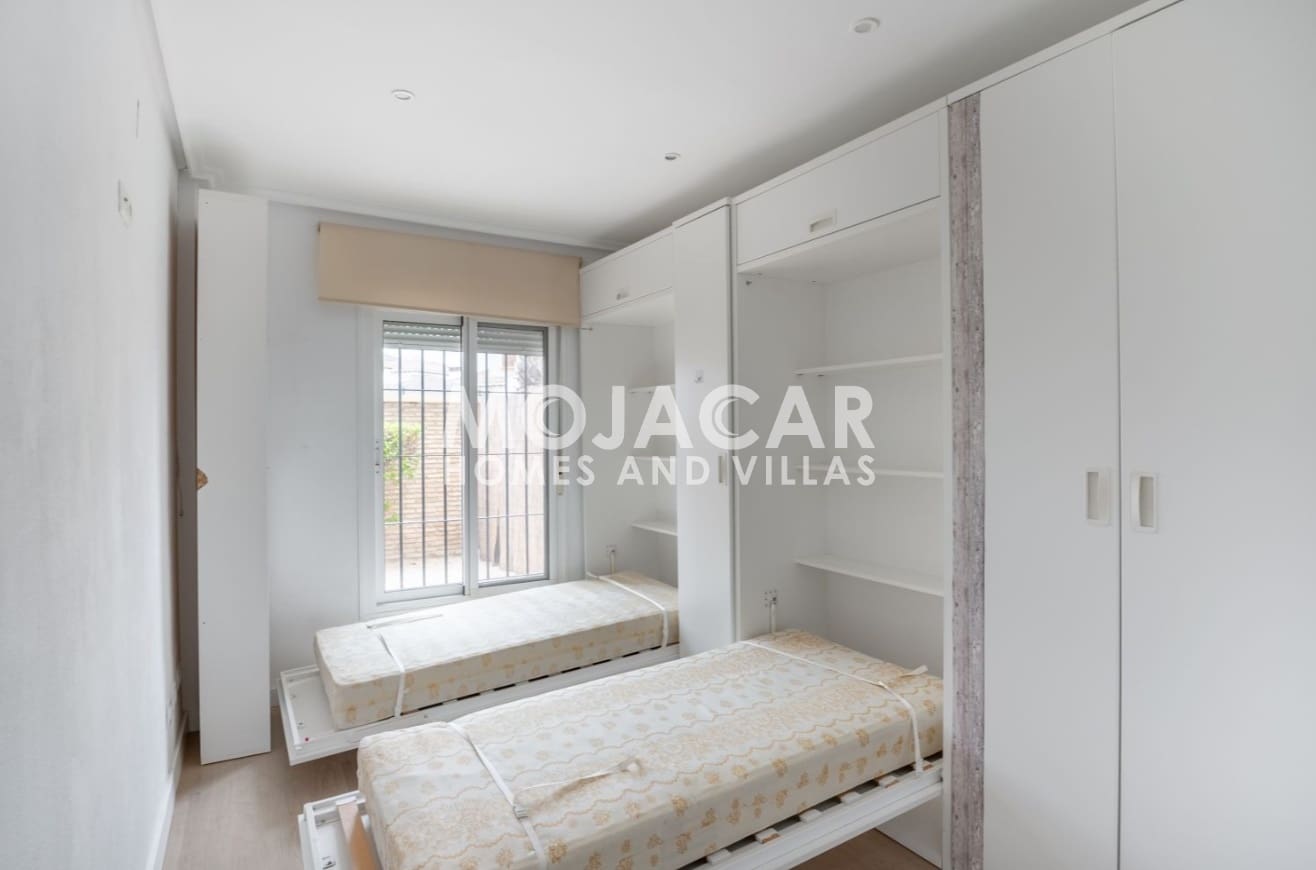 2 bedroom Beach Apartment for sale in Vera with pool garage - € 199,000 (Ref: 9973883)