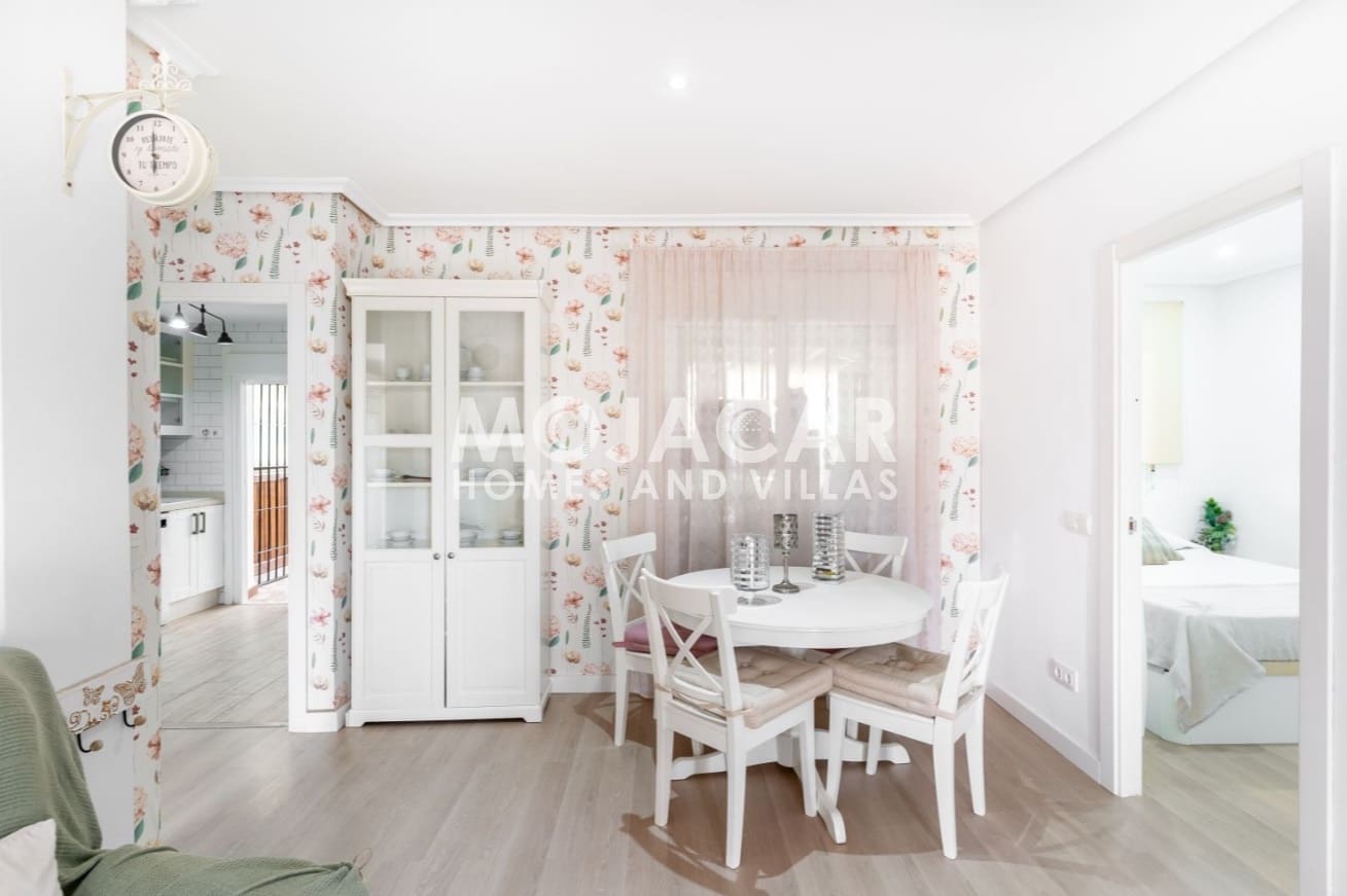 2 bedroom Beach Apartment for sale in Vera with pool garage - € 199,000 (Ref: 9973883)