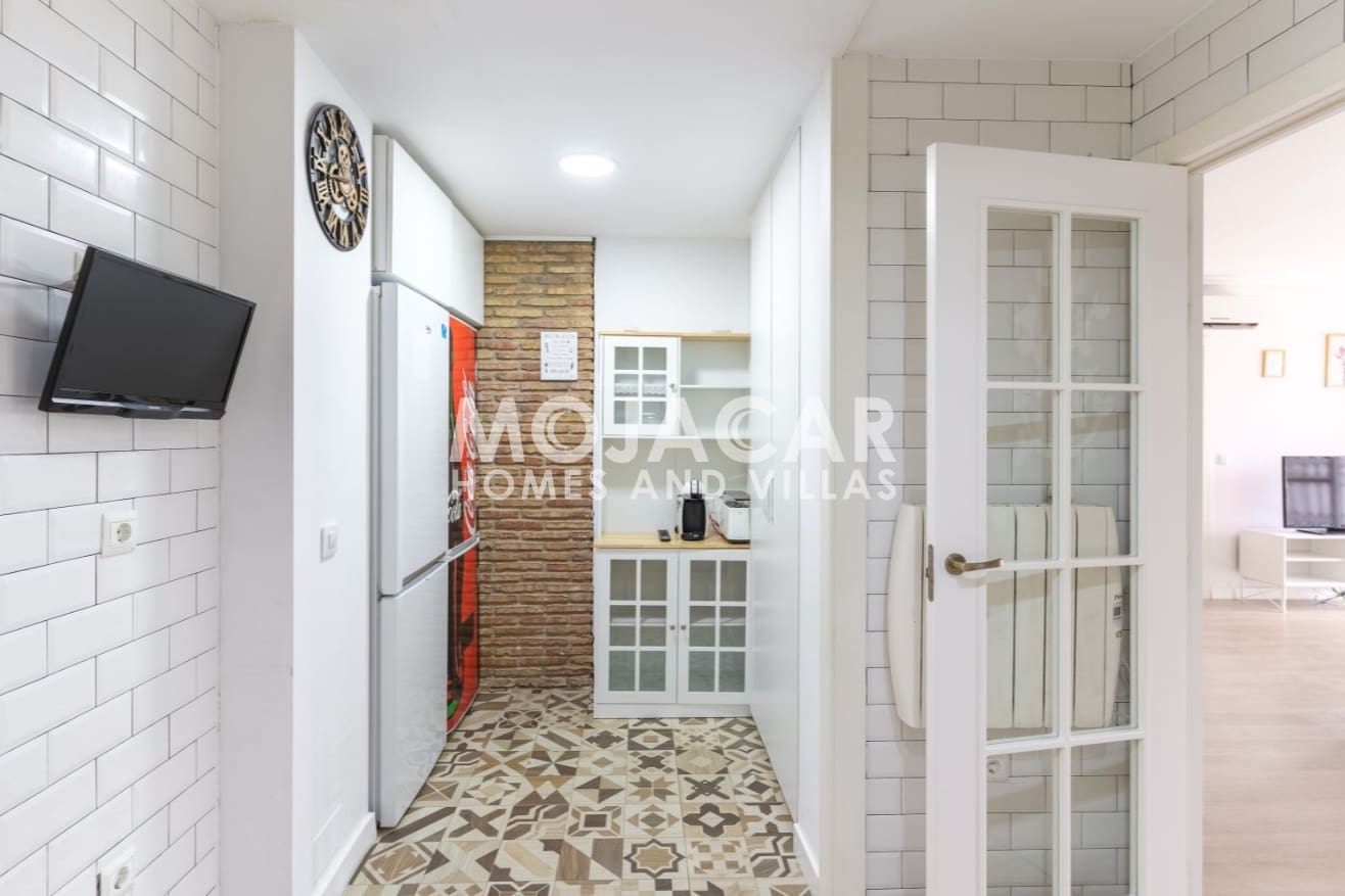 2 bedroom Beach Apartment for sale in Vera with pool garage - € 199,000 (Ref: 9973883)