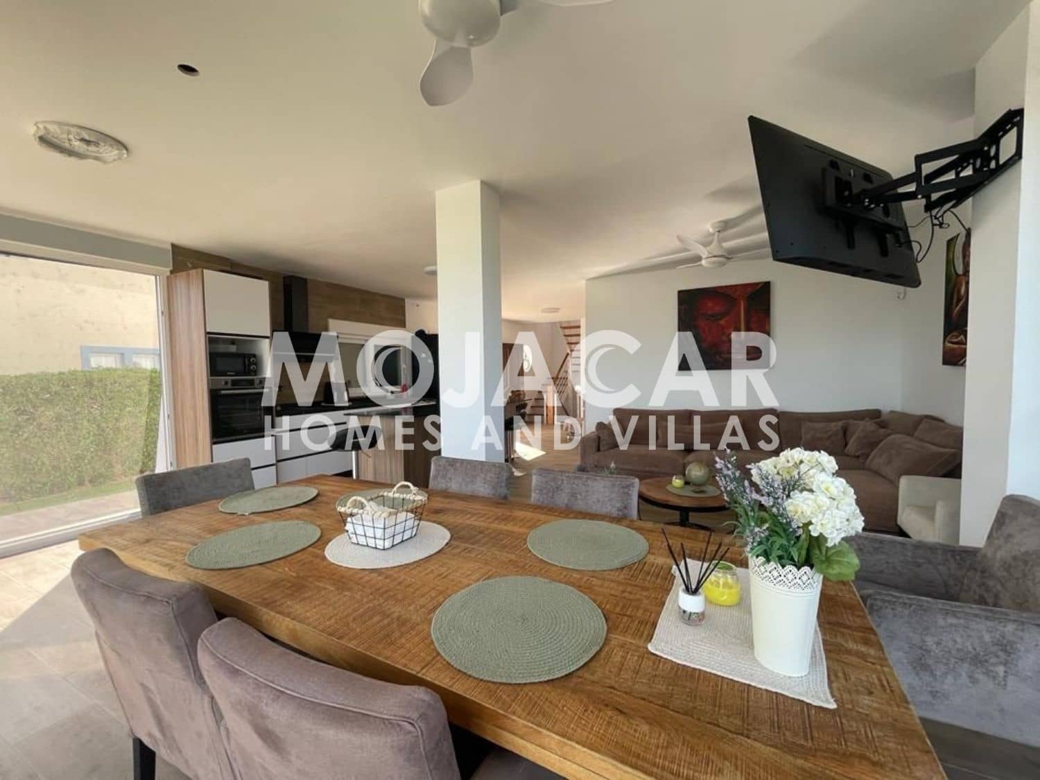 5 bedroom Villa for sale in Vera with pool garage - € 1,100,000 (Ref: 9973953)
