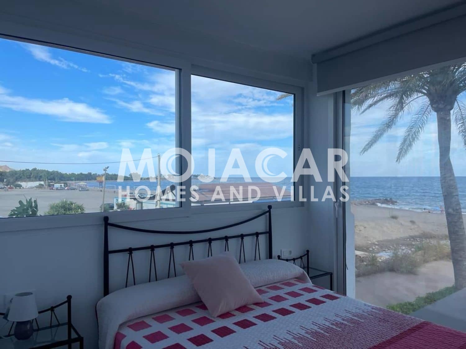 5 bedroom Villa for sale in Vera with pool garage - € 1,100,000 (Ref: 9973953)