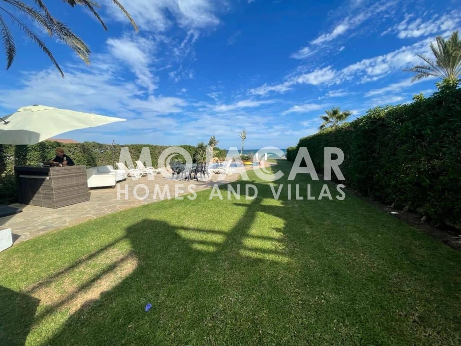 5 bedroom Villa for sale in Vera with pool garage - € 1,100,000 (Ref: 9973953)