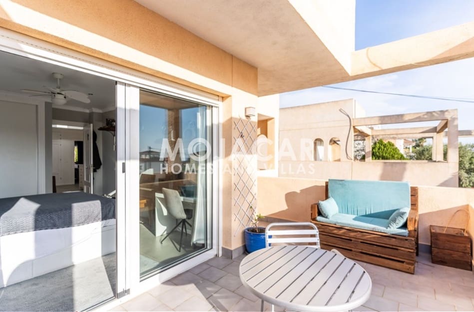 5 bedroom Villa for sale in Garrucha with pool garage - € 999,995 (Ref: 9978051)