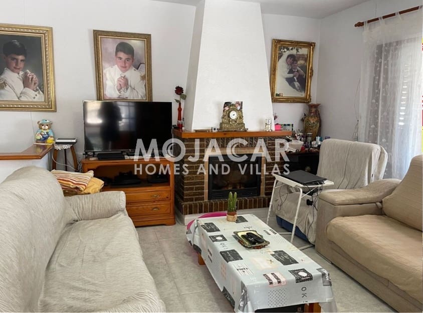 5 Zimmer Villa zu verkaufen in Mojacar mit Pool Garage - 450.000 € (Ref: 9978052)