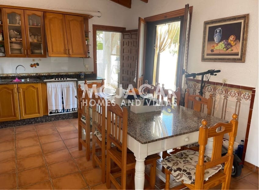 5 Zimmer Villa zu verkaufen in Mojacar mit Pool Garage - 450.000 € (Ref: 9978052)