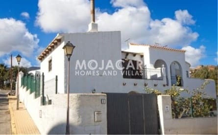 5 soveværelse Villa til salg i Mojácar med swimmingpool garage - € 450.000 (Ref: 9978052)