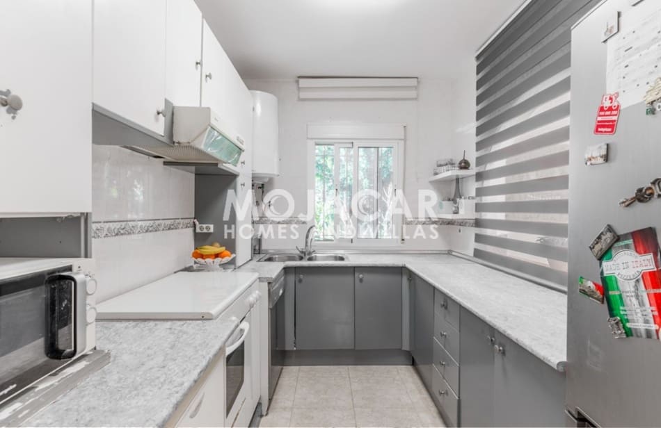 3 Zimmer Villa zu verkaufen in Vera mit Pool Garage - 355.000 € (Ref: 9978053)
