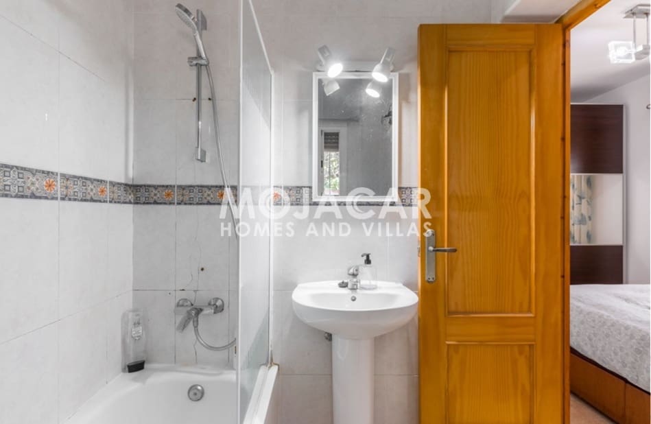 3 Zimmer Villa zu verkaufen in Vera mit Pool Garage - 355.000 € (Ref: 9978053)