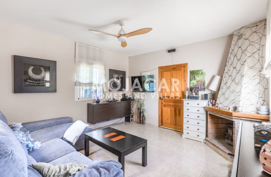 3 Zimmer Villa zu verkaufen in Vera mit Pool Garage - 355.000 € (Ref: 9978053)