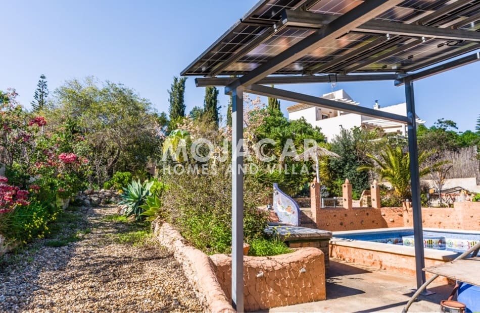 3 Zimmer Villa zu verkaufen in Vera mit Pool Garage - 355.000 € (Ref: 9978053)