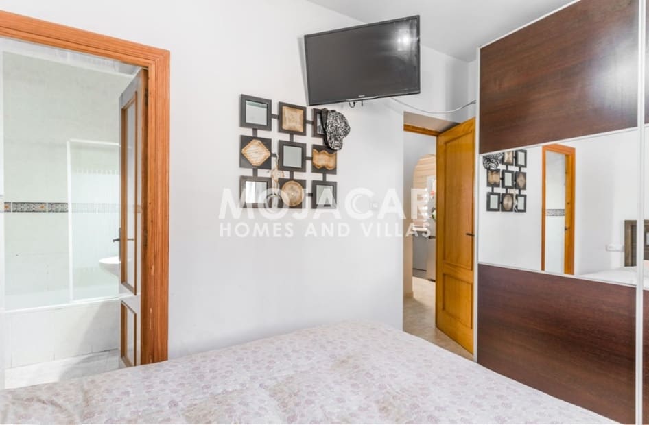 3 Zimmer Villa zu verkaufen in Vera mit Pool Garage - 355.000 € (Ref: 9978053)