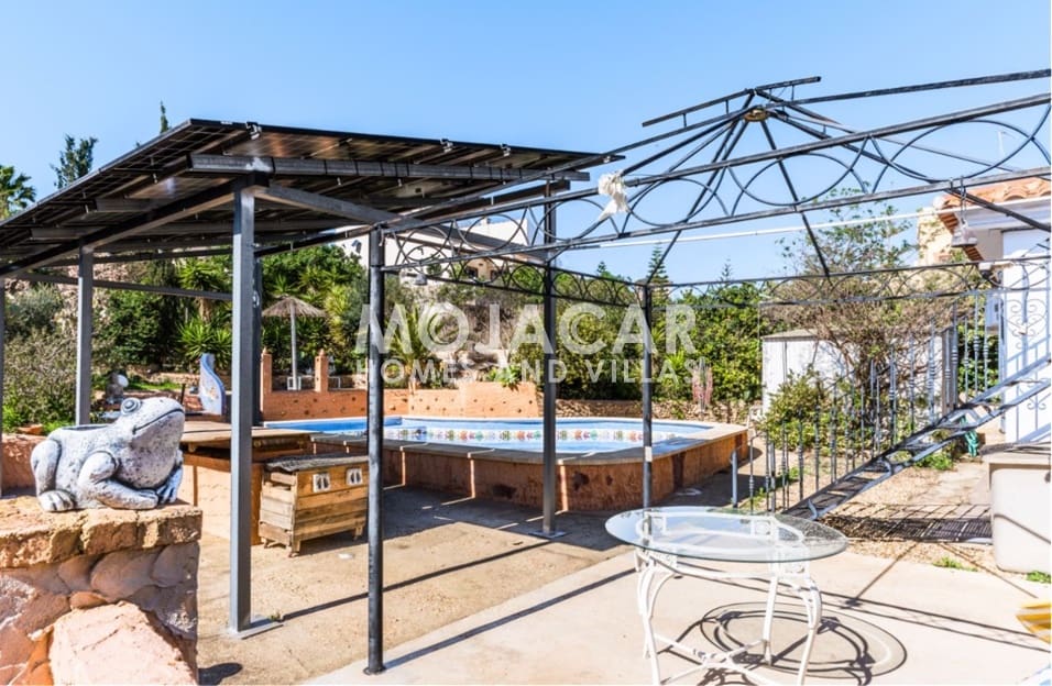3 Zimmer Villa zu verkaufen in Vera mit Pool Garage - 355.000 € (Ref: 9978053)