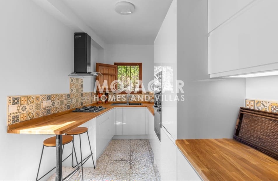 3 soverom Kjedet enebolig til salgs i Mojacar med garasje - € 249 000 (Ref: 9978079)