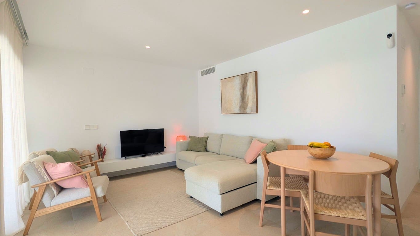 2 bedroom Apartment for sale in Los Balcones with pool garage - € 329,000 (Ref: 10024557)