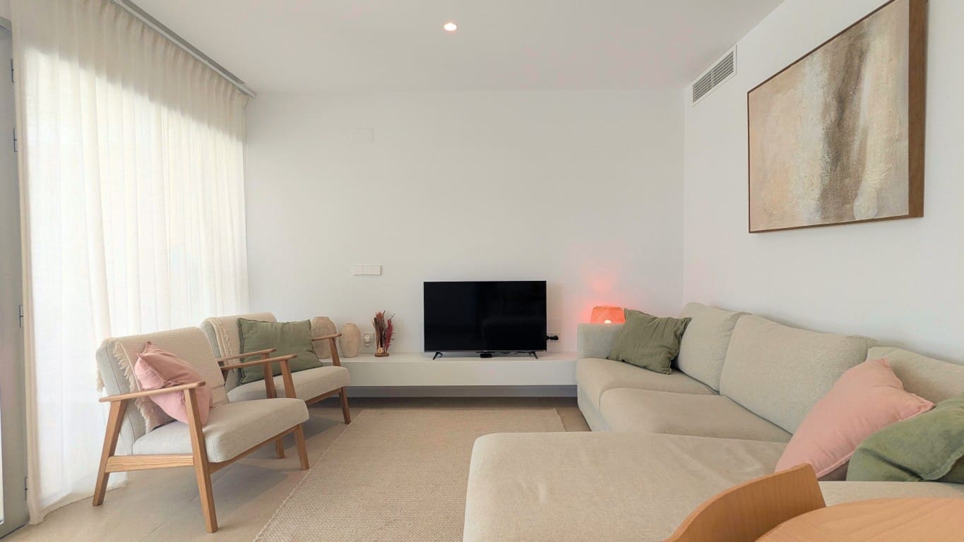2 bedroom Apartment for sale in Los Balcones with pool garage - € 329,000 (Ref: 10024557)