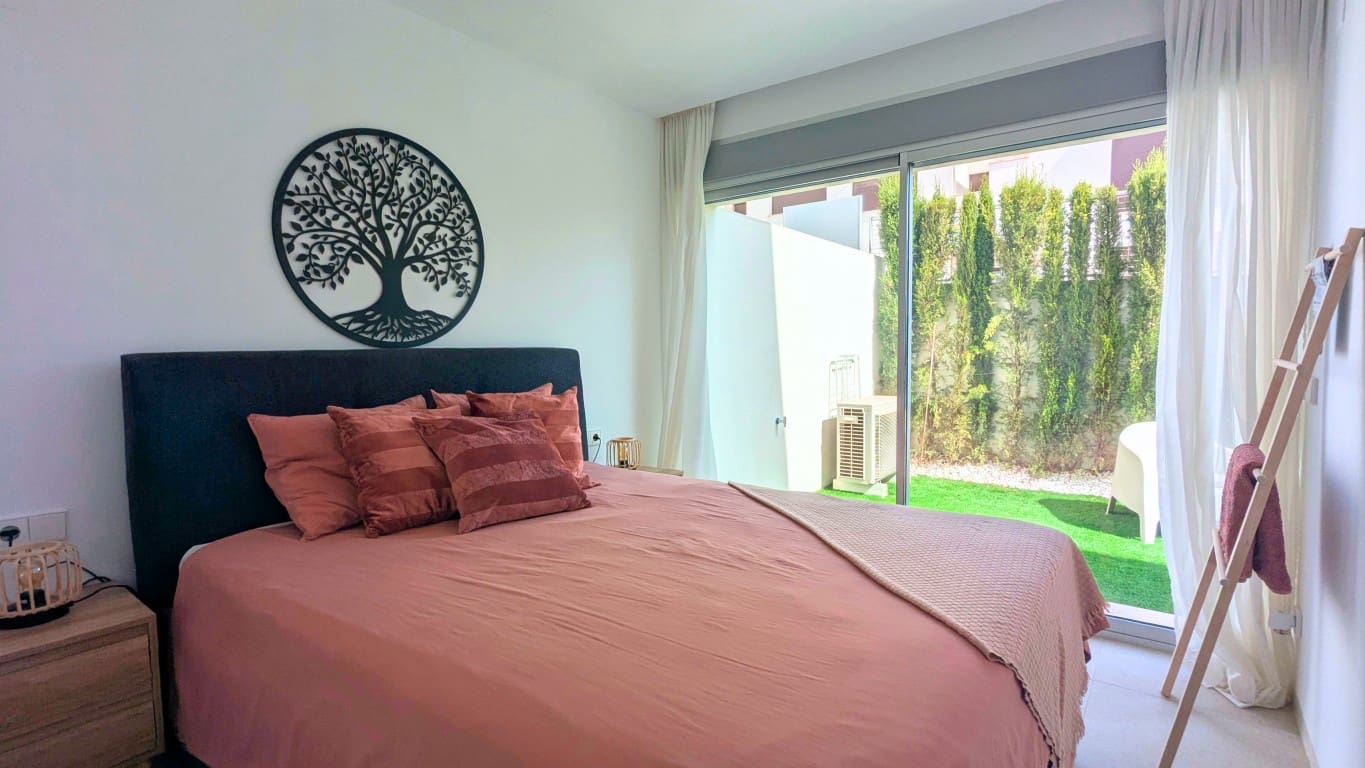 2 bedroom Apartment for sale in Los Balcones with pool garage - € 329,000 (Ref: 10024557)