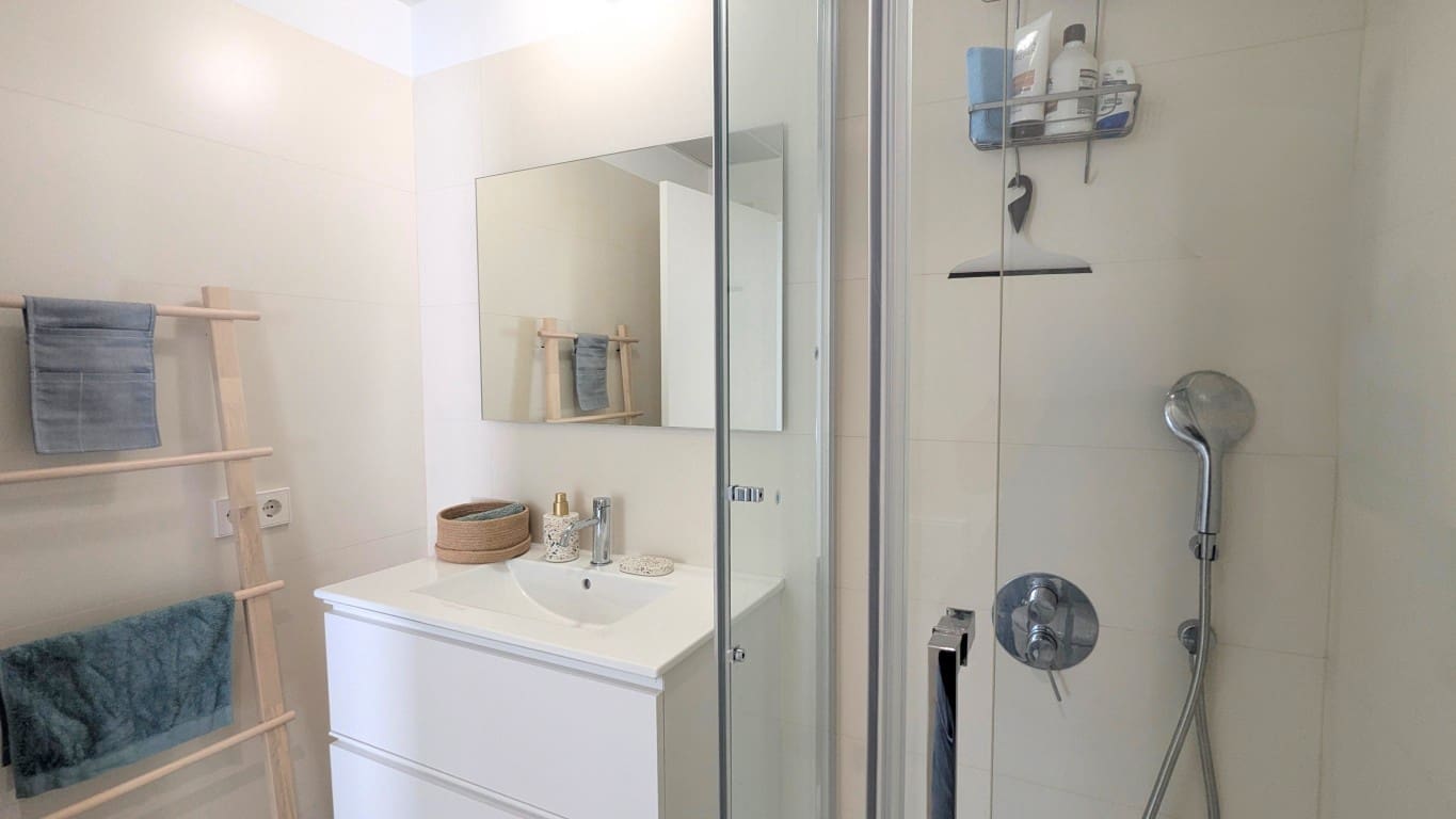 2 bedroom Apartment for sale in Los Balcones with pool garage - € 329,000 (Ref: 10024557)