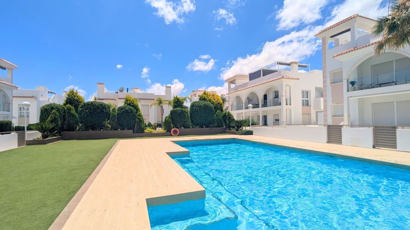 2 quarto Apartamento para venda em Ciudad Quesada com piscina - 310 000 € (Ref: 10024560)