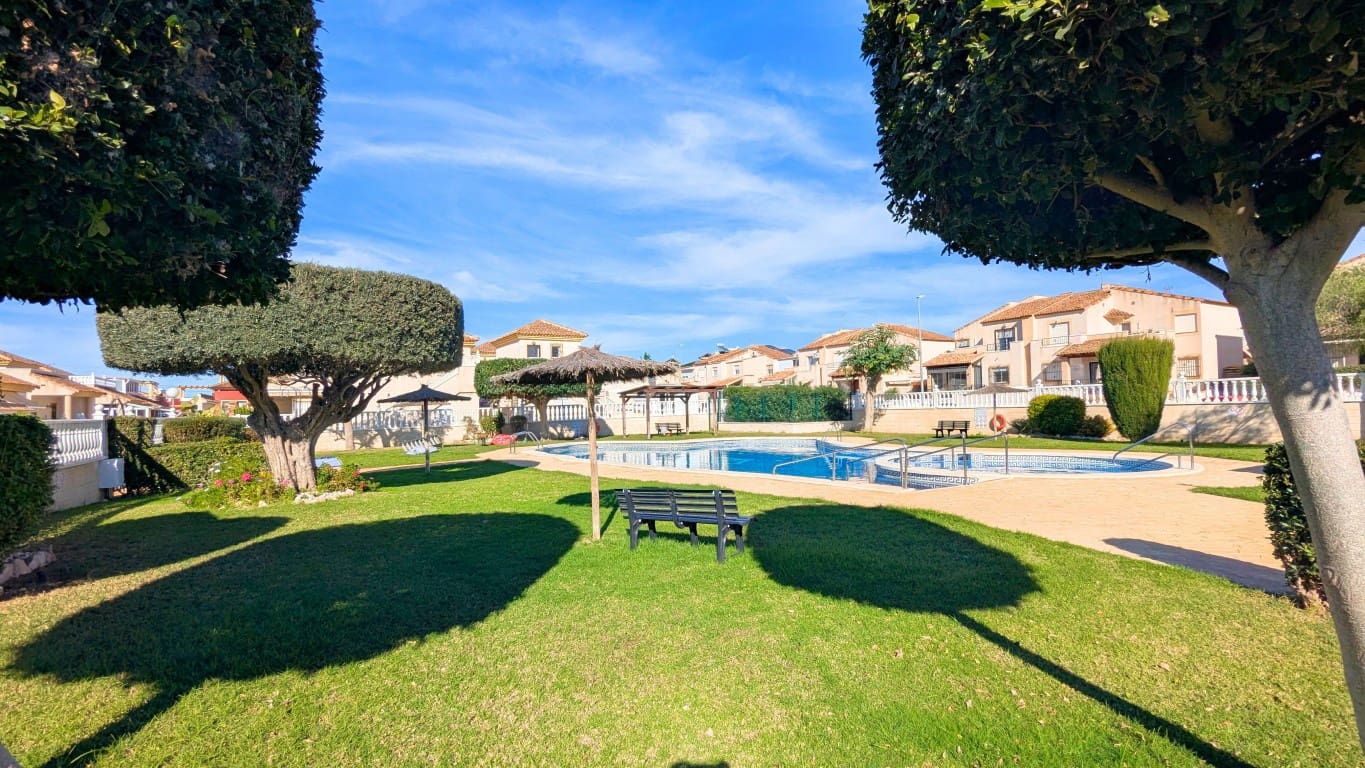 3 camera da letto Villetta Bifamiliare in vendita in Lo Crispin con piscina - 235.000 € (Rif: 10024562)