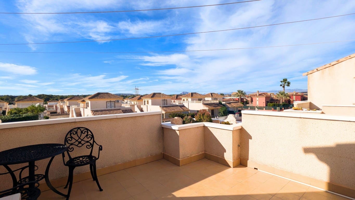 3 camera da letto Villetta Bifamiliare in vendita in Lo Crispin con piscina - 235.000 € (Rif: 10024562)