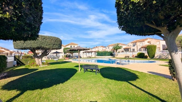 3 camera da letto Villetta Bifamiliare in vendita in Lo Crispin, Algorfa con piscina - 235.000 € (Rif: 10024562)