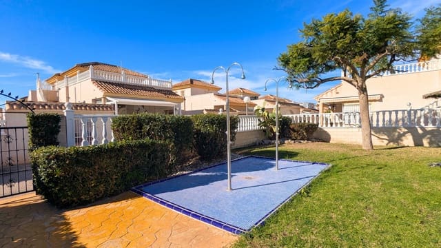 3 camera da letto Villetta Bifamiliare in vendita in Lo Crispin, Algorfa con piscina - 235.000 € (Rif: 10024562)