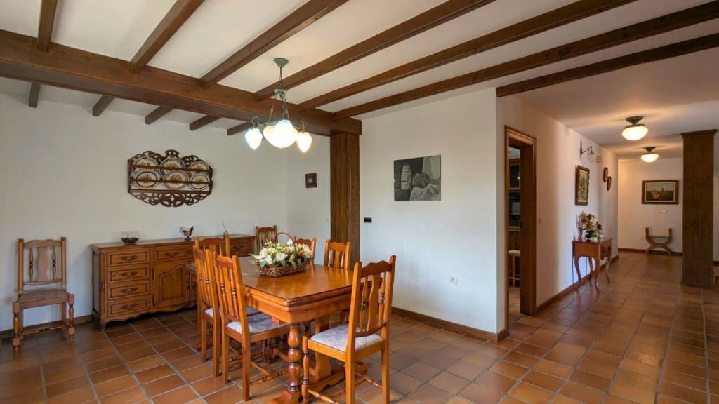 4 soveværelse Villa til salg i Pilar de la Horadada med swimmingpool garage - € 690.000 (Ref: 8736100)