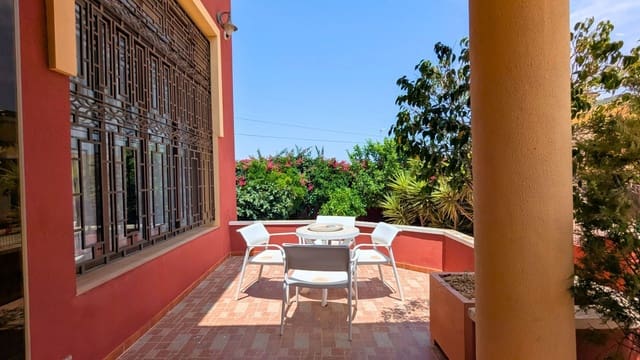 5 soveværelse Villa til salg i Lo Crispin, Algorfa med swimmingpool garage - € 360.000 (Ref: 9077129)