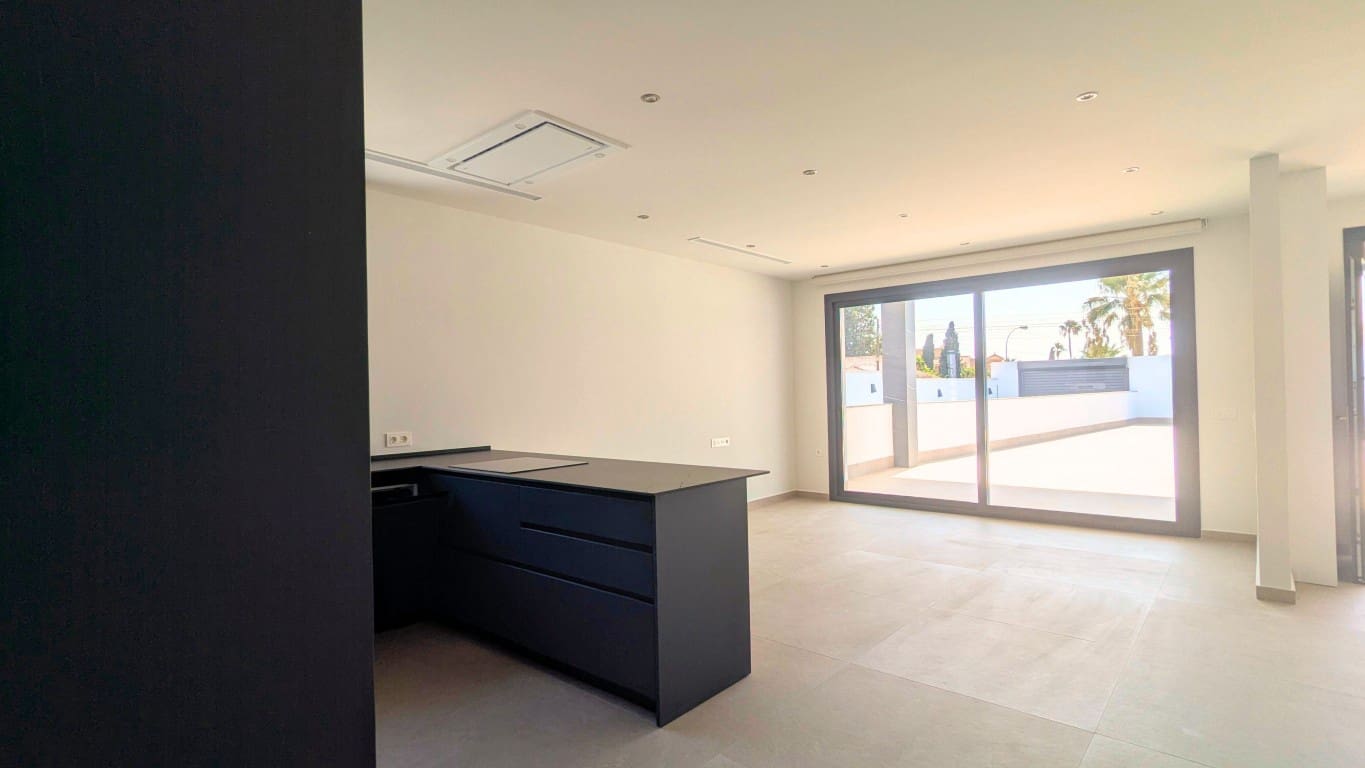 3 sovrum Villa till salu i Ciudad Quesada med pool garage - 799 900 € (Ref: 9189796)