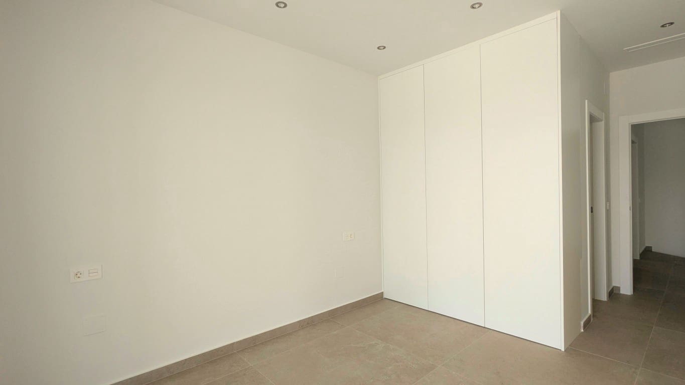 3 sovrum Villa till salu i Ciudad Quesada med pool garage - 799 900 € (Ref: 9189796)