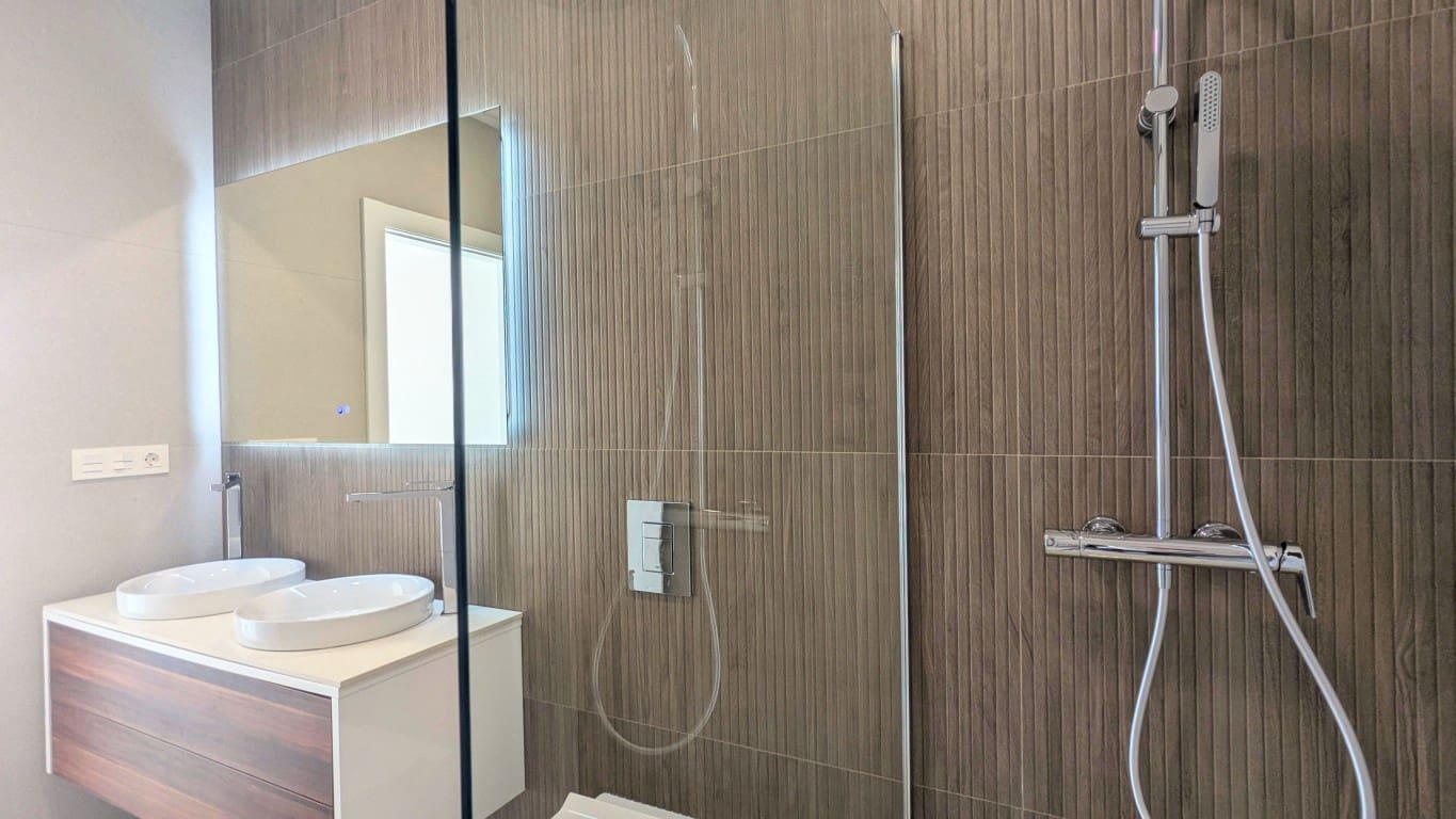 3 sovrum Villa till salu i Ciudad Quesada med pool garage - 799 900 € (Ref: 9189796)