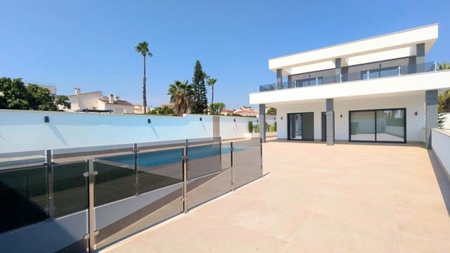 3 quarto Moradia para venda em Ciudad Quesada, Rojales com piscina garagem - 799 900 € (Ref: 9189796)