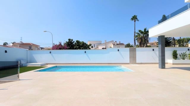 3 quarto Moradia para venda em Ciudad Quesada, Rojales com piscina garagem - 799 900 € (Ref: 9189796)