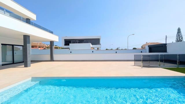 3 quarto Moradia para venda em Ciudad Quesada, Rojales com piscina garagem - 799 900 € (Ref: 9189796)