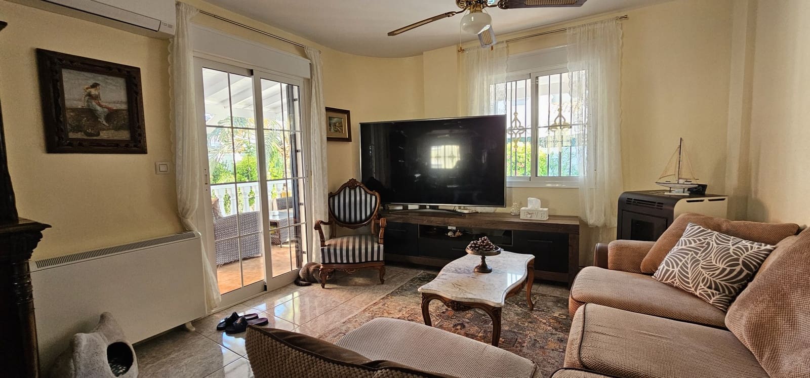 4 soveværelse Villa til salg i Lo Crispin med swimmingpool - € 385.000 (Ref: 9306919)