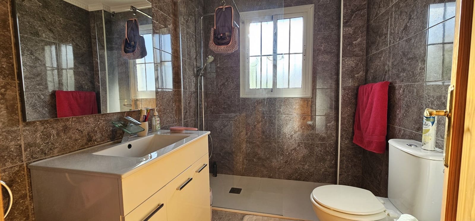 4 soveværelse Villa til salg i Lo Crispin med swimmingpool - € 385.000 (Ref: 9306919)