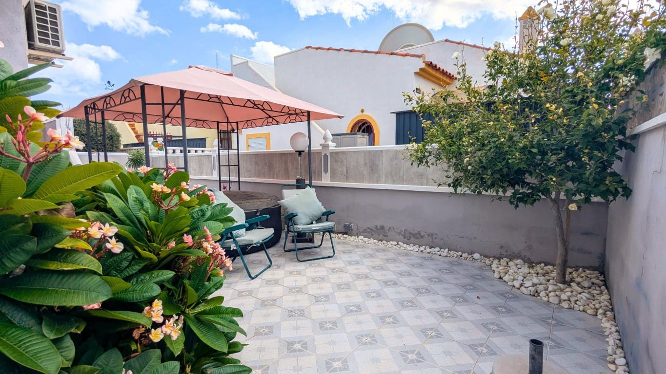 3 sovrum Villa till salu i Lo Crispin med pool - 220 000 € (Ref: 9311419)