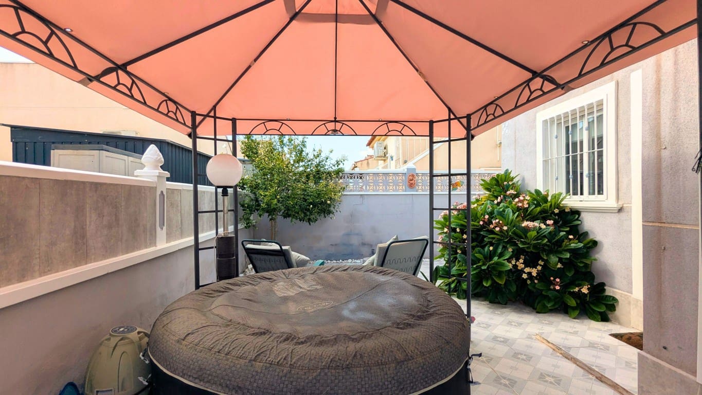 3 sovrum Villa till salu i Lo Crispin med pool - 220 000 € (Ref: 9311419)