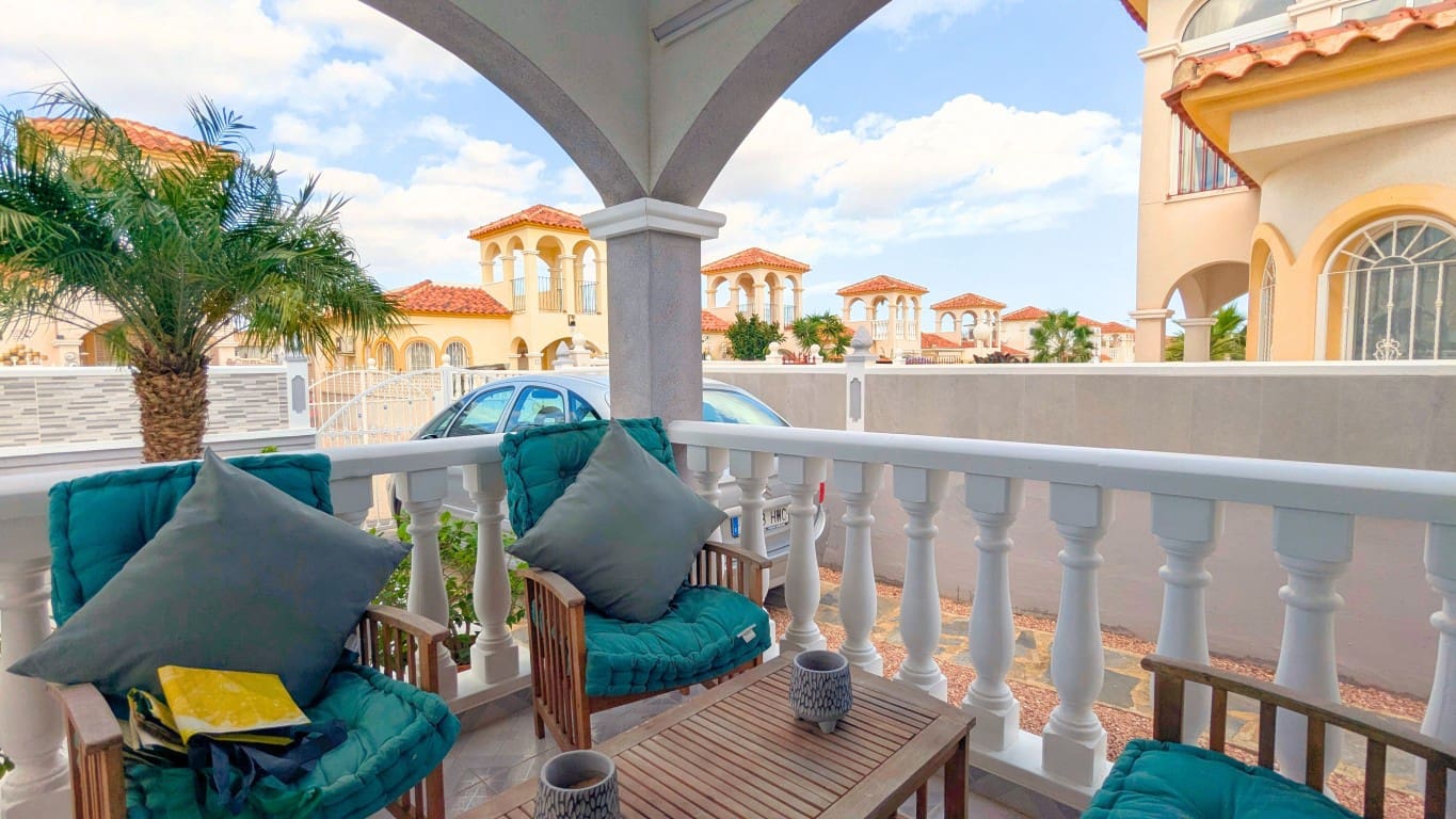 3 sovrum Villa till salu i Lo Crispin med pool - 220 000 € (Ref: 9311419)