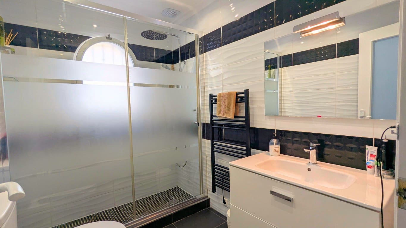 3 sovrum Villa till salu i Lo Crispin med pool - 220 000 € (Ref: 9311419)