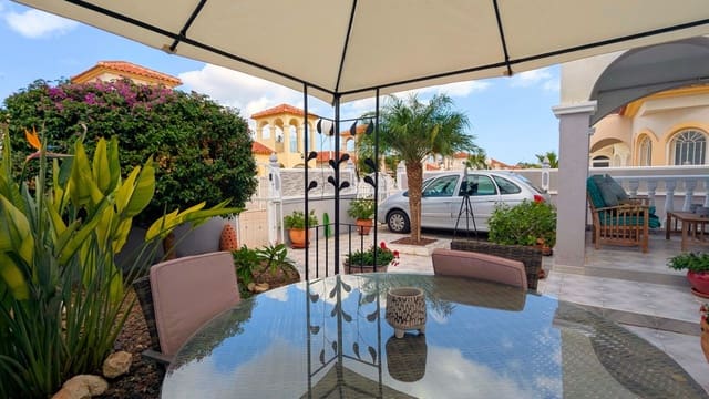 3 soverom Villa til salgs i Lo Crispin, Algorfa med svømmebasseng - € 220 000 (Ref: 9311419)